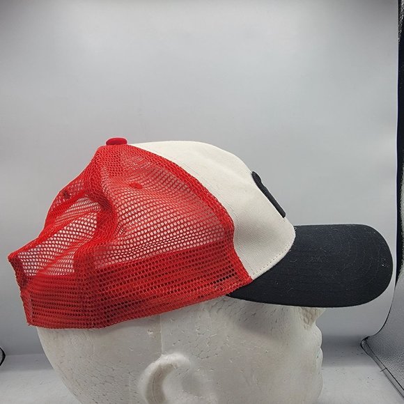 Travis Mathew White Red Trucker Hat Logo Mesh Back Breathable Lightweight Casual - Picture 4 of 9